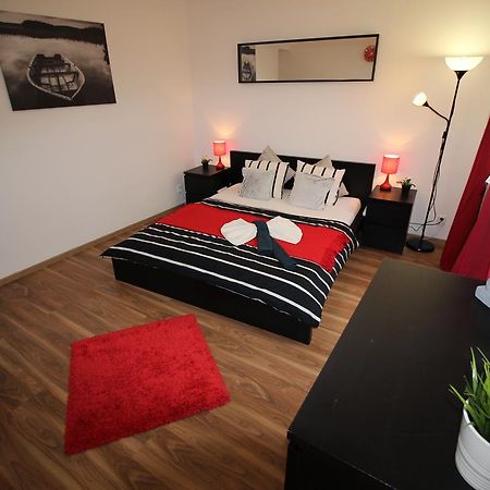 Smart City Prague Apartment Praga Exterior foto