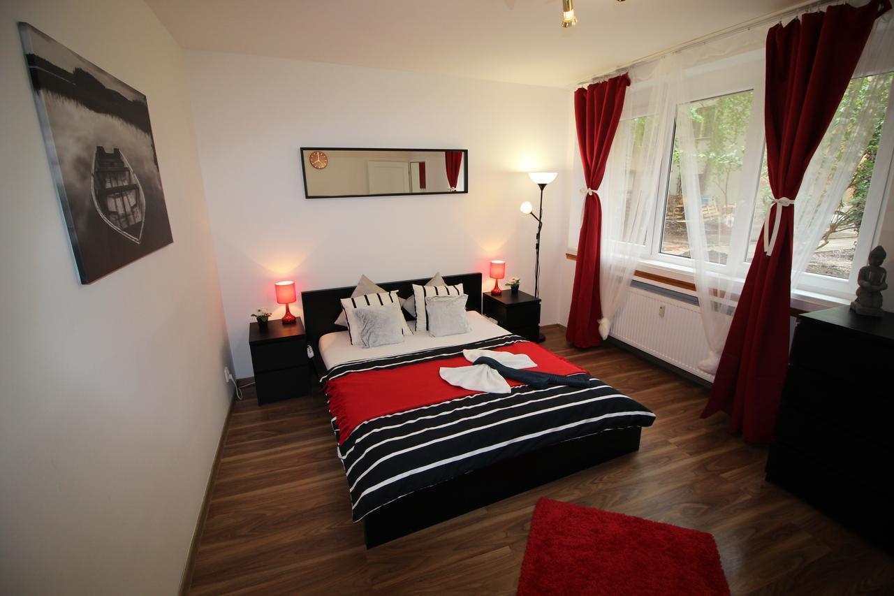 Smart City Prague Apartment Praga Exterior foto